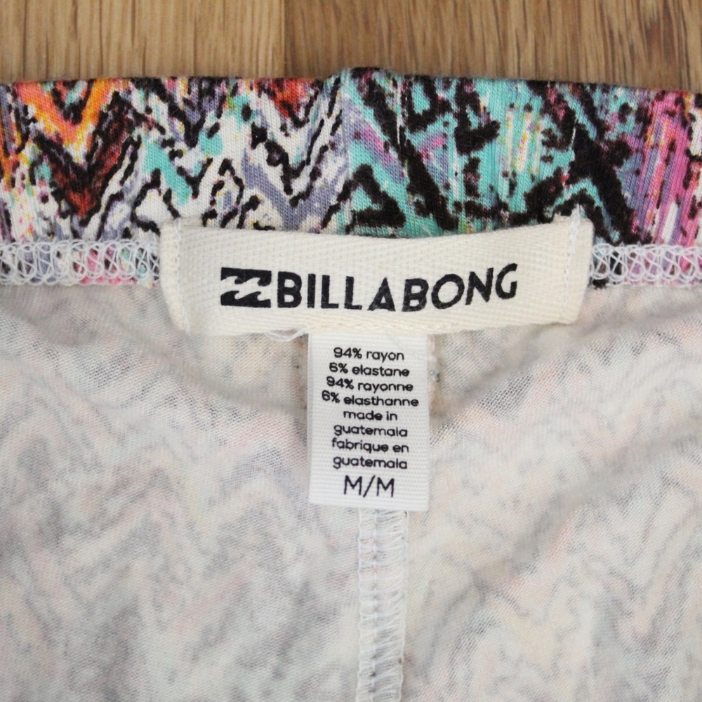 Billabong patterned flowy pants